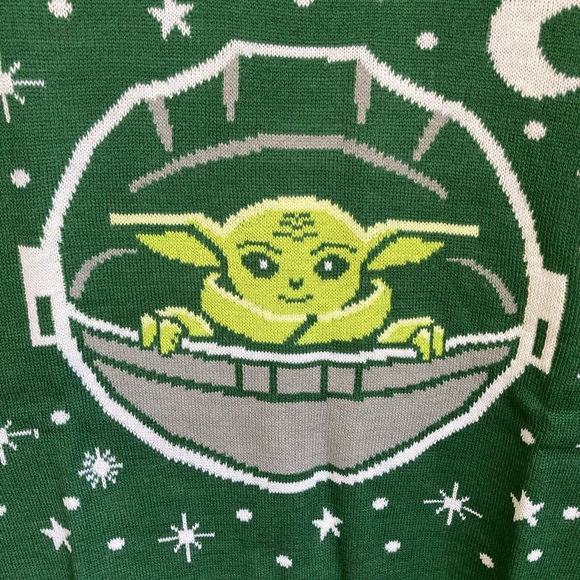 New Star Wars The Child Grogu Baby Yoda Sweater - Picture 2 of 4